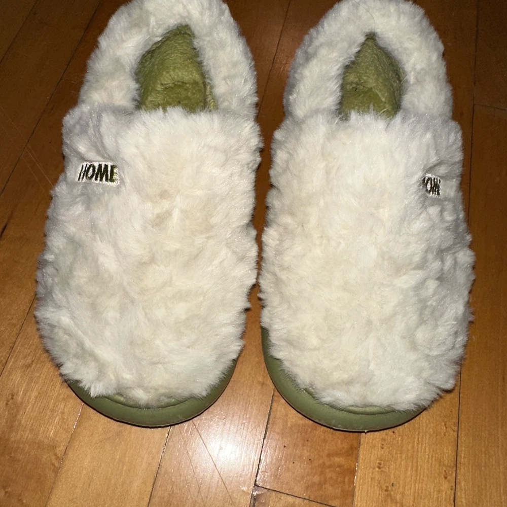 Fluffy Sage Green Slippers